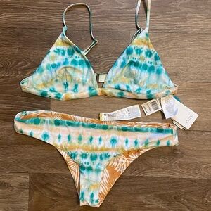 Rip curl bikini swimsuit set